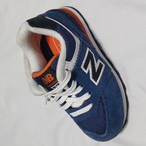 Boys Size 7 New Balance Shoes